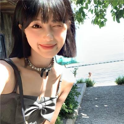 天堂霓裳
